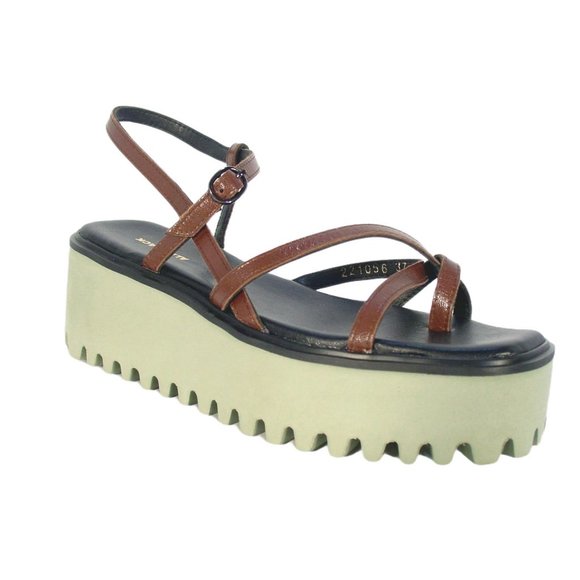 ALL BLACK $189 Strappy Platform Toe Ring Sandals Women's 37/7 - Picture 2 of 13